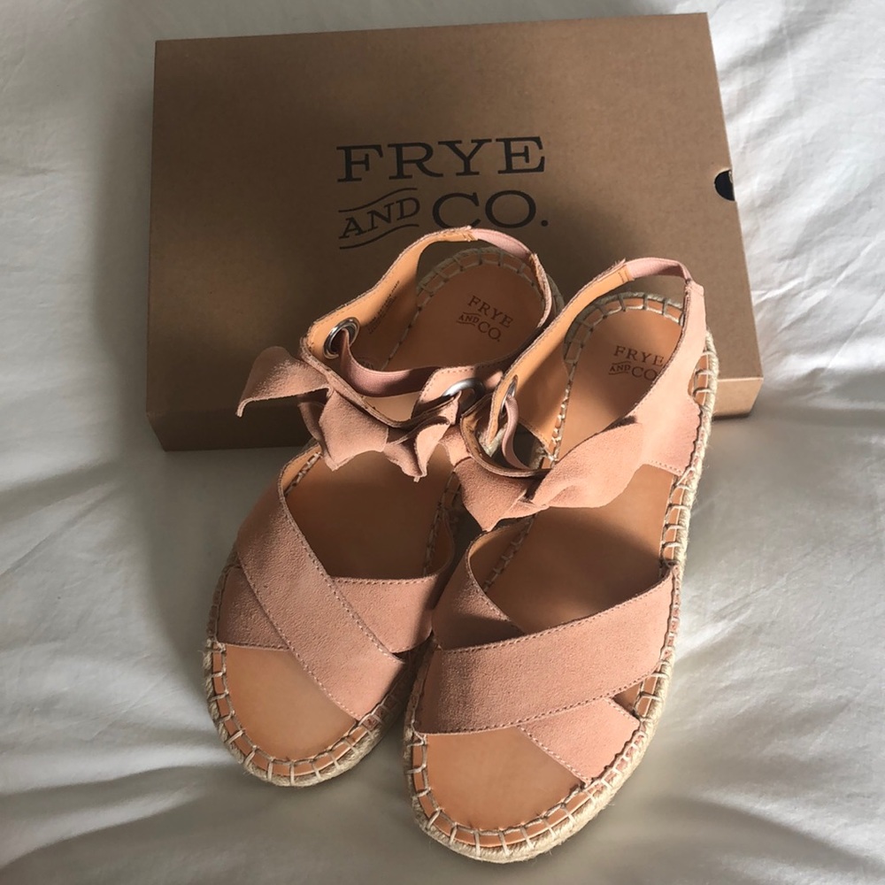 Brand new Frye blush sandals